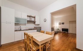 Manzoni House